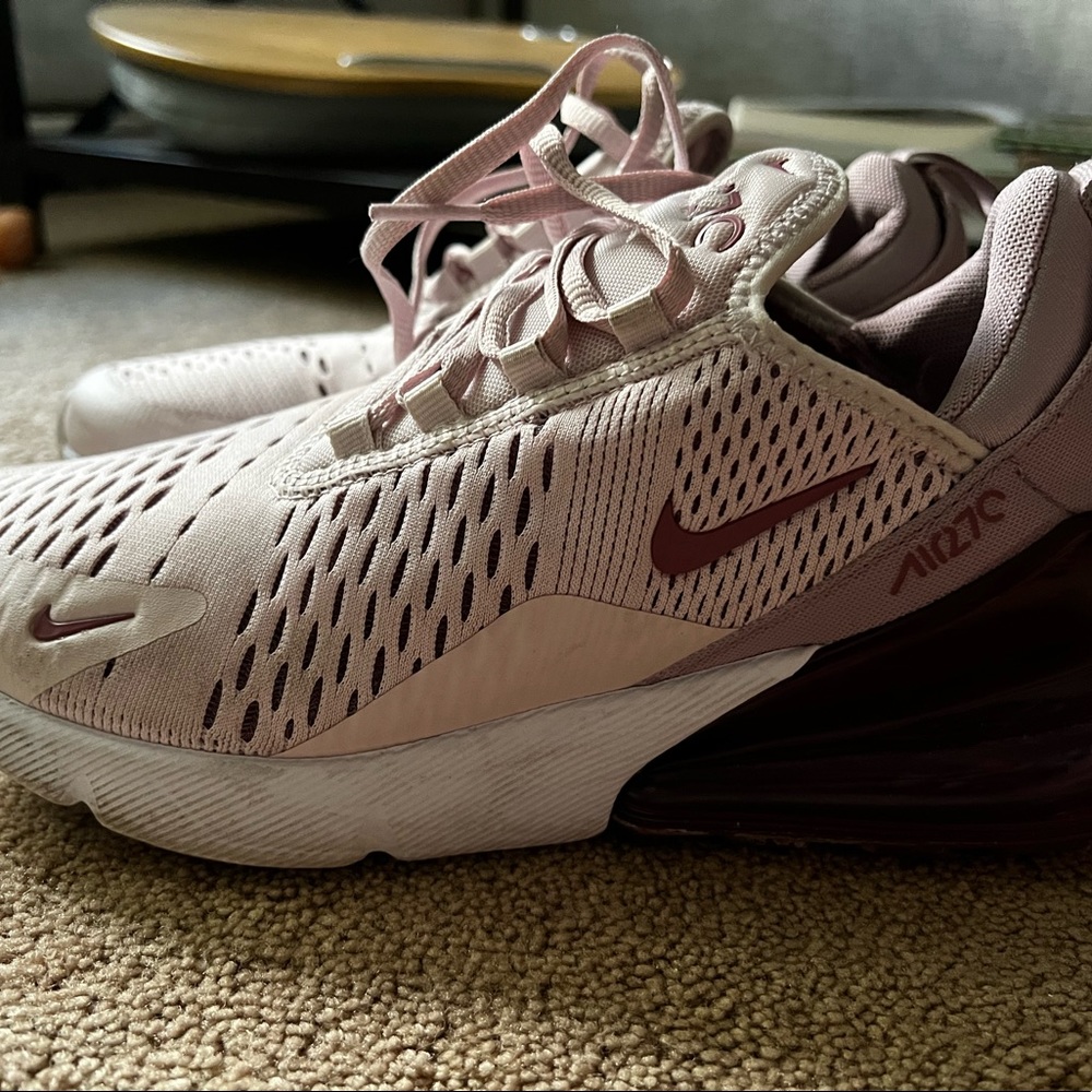 Nike Air 270